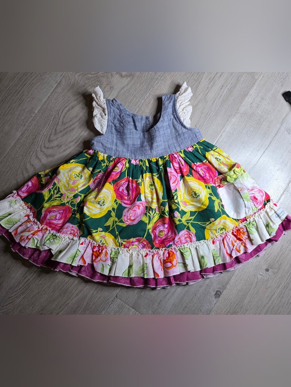 Sweet Honey LittleGirls Floral Green & Pink Sleeveless Dress with Lace Shoulders